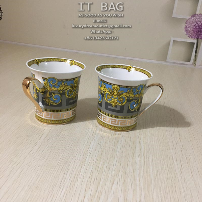 Versace Prestige Gala Le Bleu Mug 3